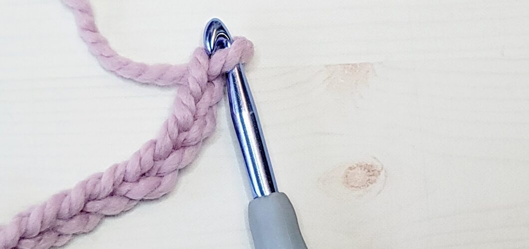 How to Crochet the Chain Stitch (ch): A Beginner’s Guide